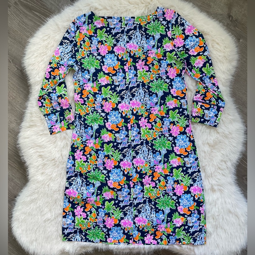 💗 LILLY PULITZER Sophie Dress Aegean Navy Lilly Loves Disney - Picture 2 of 8